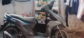 Dijual motor bekas dibawah 2 thn pemakain cewek