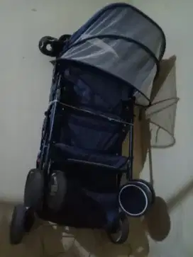 Stroller bayi merek pliko