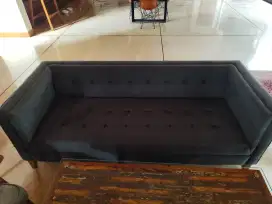 Guise - 3 Seater Sofa Minimalis Xionco Graphite