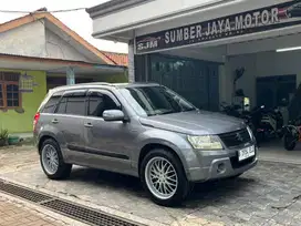 Grand vitara jlx 2009 matic siap pakai
