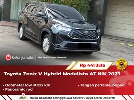 [ LOW KM ] Toyota Zenix V Hybrid Modelista AT Panoramic 2023/2024