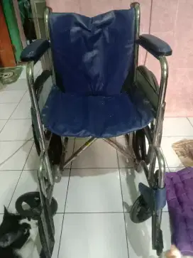 Kursi Roda Dewasa/Orang Tua