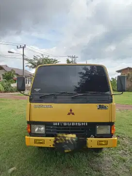 Mobil Mitsubishi Ragasa Ps100(engkel)