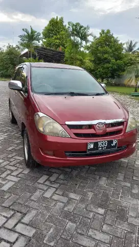 Innova 2005 V dijual