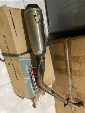 Knalpot Aerox R9 Alpha series