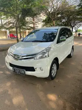 TOYOTA AVANZA G MT