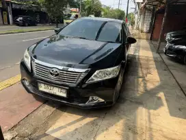 Toyota camry V2.5 th 2012 AT new model
