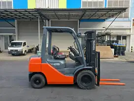 Forklift Toyota Diesel 8FD25 (2,5 Ton) Manual