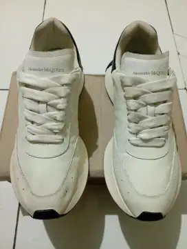 Alexander McQueen Original Made In Italy Size 41/42