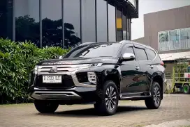 Mitsubishi Pajero Sport Dakar 4x2 Diesel Tahun 2022 Hitam