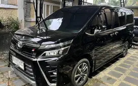Toyota Voxy 2018 Hitam Mutiara Srvc Red Toyota Mls
