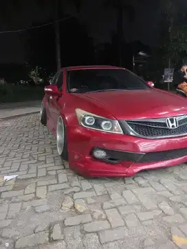 Honda Accord 2010 Bensin