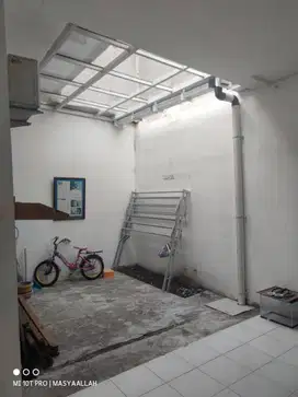 RUMAH CITRA SENTOSA LAKARSANTRI  Siap Huni, Row 2.5 Mobil