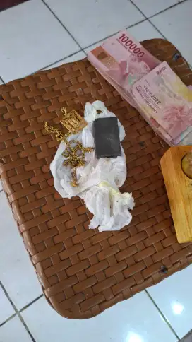 Terima jual emas tanpa surat patah dan lain lain bisa cod