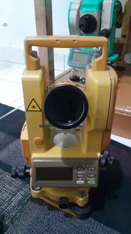 THEODOLITE TOPCON DT-110 | DIGITAL | AKURASI TINGGI | MULUS!