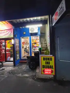 Dijual Ruko ROOFTOP 2,5 lantai, Murah, Strategis, Margonda Depok