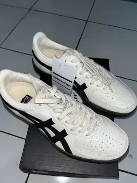 SEPATU ONITSUKA TIGER GSM
