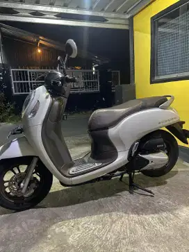 Scoopy keyless tahun 2022
