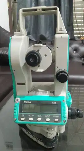 THEODOLITE DIGITAL NIKON NE-100 | SIAP KERJA | BEKAS MULUS | MURAH!