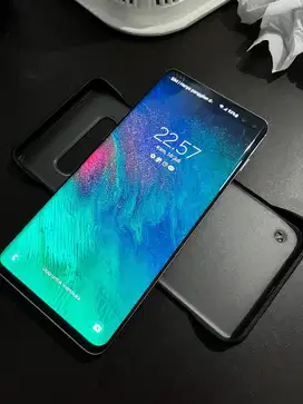 Samsung S10+ 8/128 Dual SIM