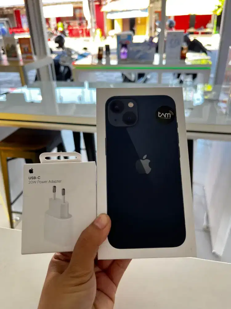 Ready iPhone 13 Garansi resmi