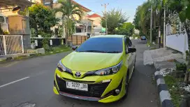  fs yaris TRD metic 2019 warna  yelow pavorit km 14 ribu istimewa