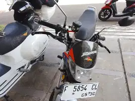 Suzuki raider 125