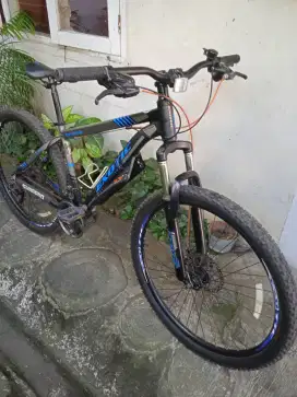 Sepeda MTB ban 27,5