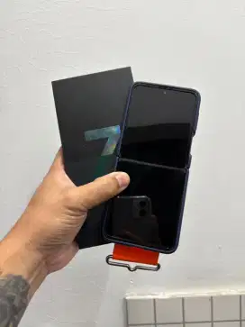 JUAL ATAU BARTER SAMSUNG Z FLIP 3
