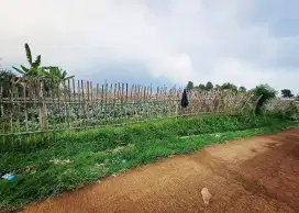 DIPASARKAN KAVLING SIAP BANGUN DI BATAS KOTA BANDUNG DEKAT UPI/POLBAN