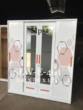 Lemari baju besi 4 pintu / lemari pakaian besi 4 pintu