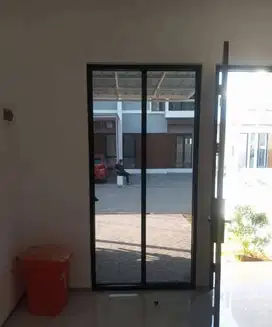 Spesialis Kaca Film Penolak Panas Untuk Kaca Gedung Rumah Kantor Hotel
