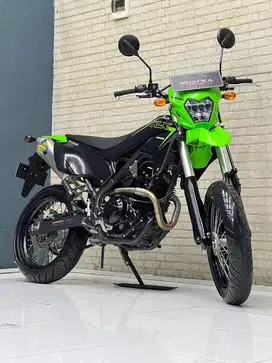 Unit ISTIMEWA ⭐️⭐️⭐️⭐️⭐️- Kawasaki KLX 230 - 2022 | Wulan mustika