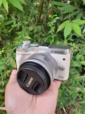Kamera canon eos m6 lensa kit muluss