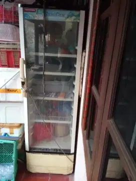 Jual Showcase Polytron