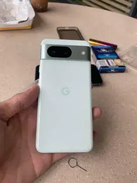 Google pixel 8 128 mint green