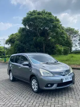 Livina SV manual 2014 kM low!