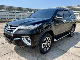 [DP 15JT] TOYOTA FORTUNER VRZ AT DIESEL 2017 HITAM ISTIMEWA TT 2018 G