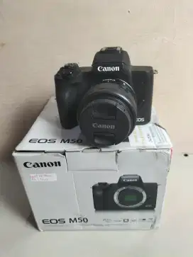 Canon Mirrolles M50 Fullshet Box Lengkap Mulus Likenew