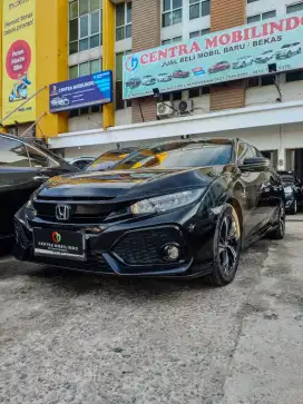 Civic E Hatchback 1.5 turbo AT 2017 istimewa dp 40 jt