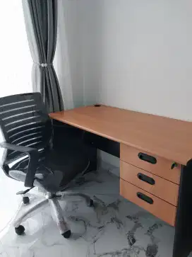 DI JUAL MEJA DAN KURSI KANTOR MERK UNO MULUS