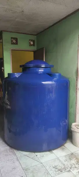 Toren Penguin TB 200 (2000L) Ex Pemakaian Indoor