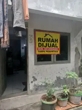 Rumah dalam gang Kartini 9