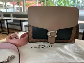 Tas wanita Tabby Coach