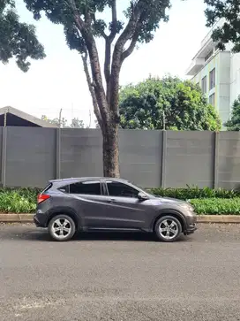HRV 1.5 S Grey 2017 Abu abu AT Honda AT Matik