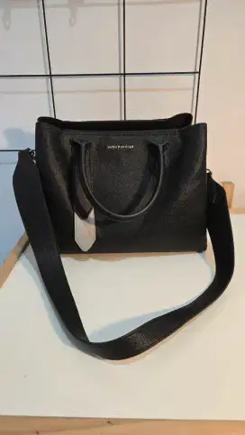 Tas hush puppies hitam mulus