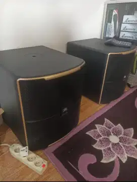Speaker Subwoofer JBL Pasion 12