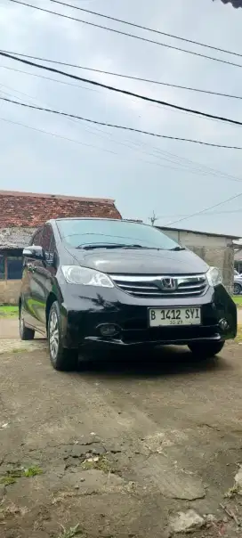 Honda Freed PSD 2013