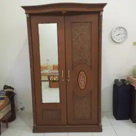 LEMARI BAJU PAKAIAN