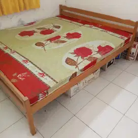 TEMPAT TIDUR DIPAN